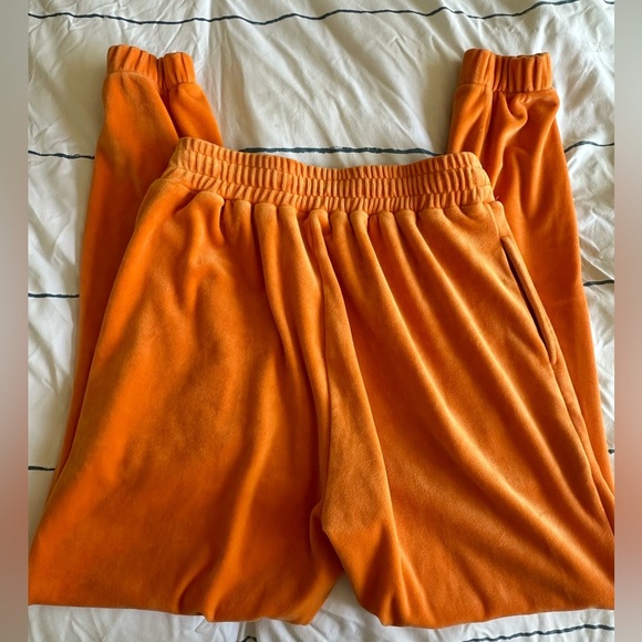 Danielle Guizio ‘Guizio PT2’ Velour Joggers in Orange - Picture 9 of 11